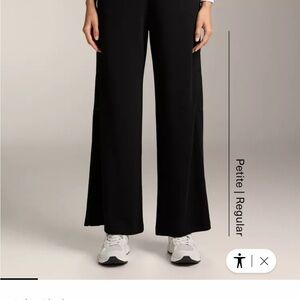 Women's Black Wide-Leg Pants - Sleek Everyday Style